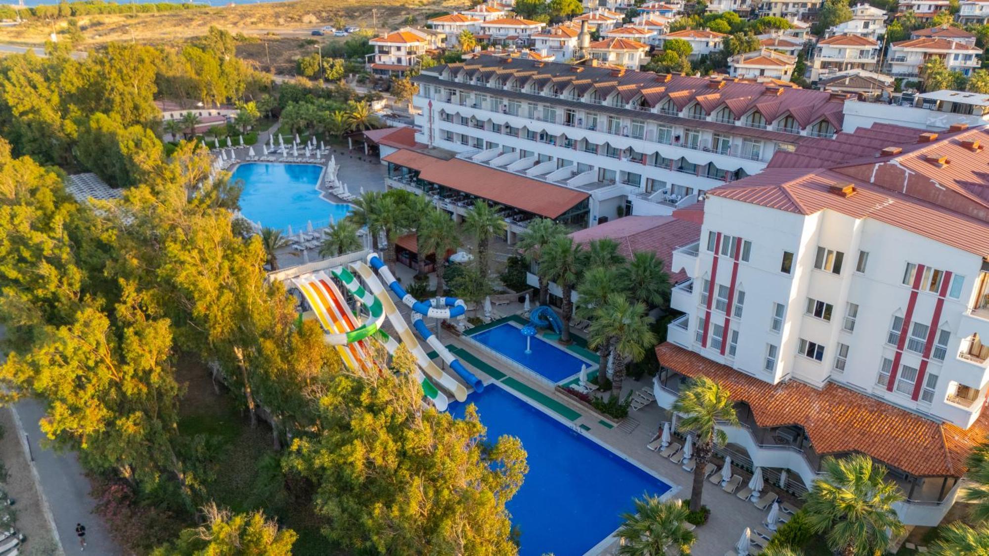 Ayvalı Halic Park Hotel מראה חיצוני תמונה