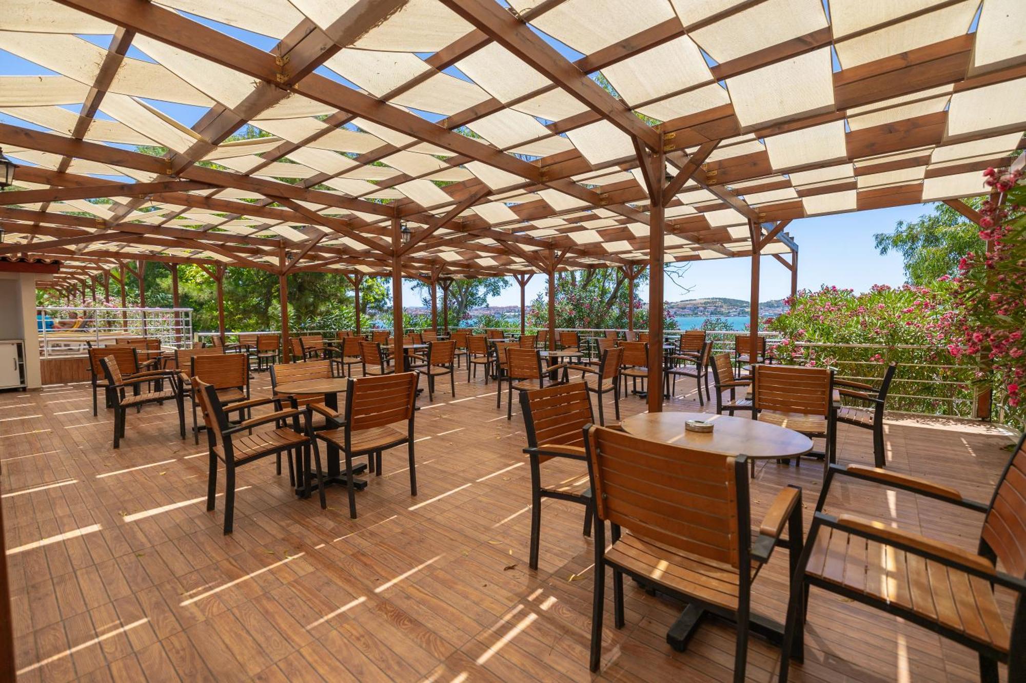 Ayvalı Halic Park Hotel מראה חיצוני תמונה